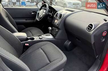 Внедорожник / Кроссовер Nissan Qashqai+2 2009 в 