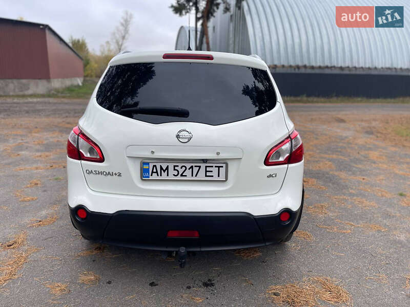 Внедорожник / Кроссовер Nissan Qashqai+2 2013 в Новых Санжарах