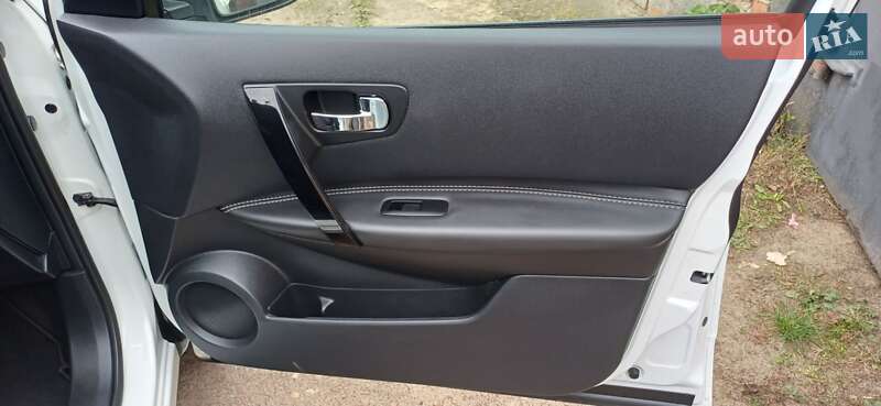 Внедорожник / Кроссовер Nissan Qashqai+2 2013 в Чернигове