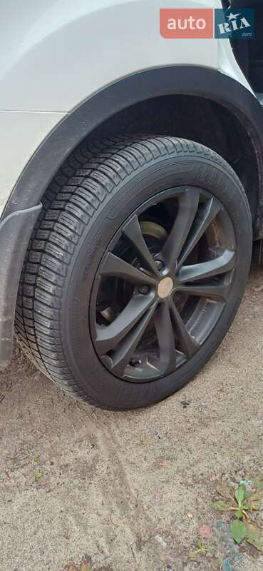 Внедорожник / Кроссовер Nissan Qashqai+2 2013 в Чернигове