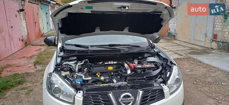 Внедорожник / Кроссовер Nissan Qashqai+2 2013 в Чернигове