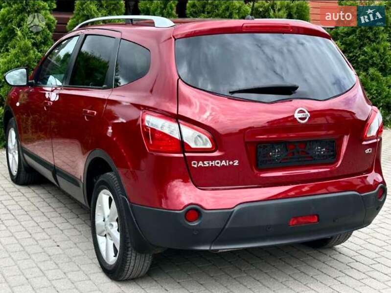 Внедорожник / Кроссовер Nissan Qashqai+2 2012 в Ровно