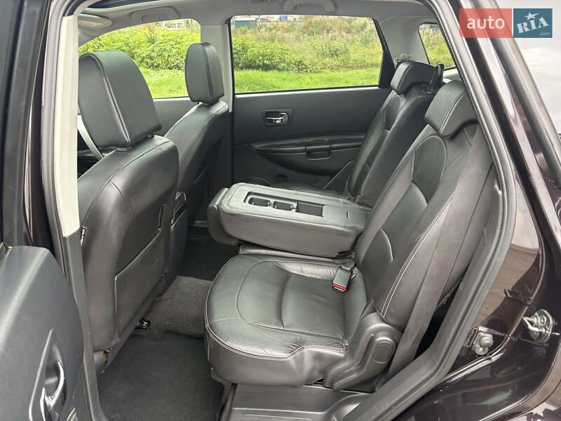 Позашляховик / Кросовер Nissan Qashqai+2 2010 в Заболотові