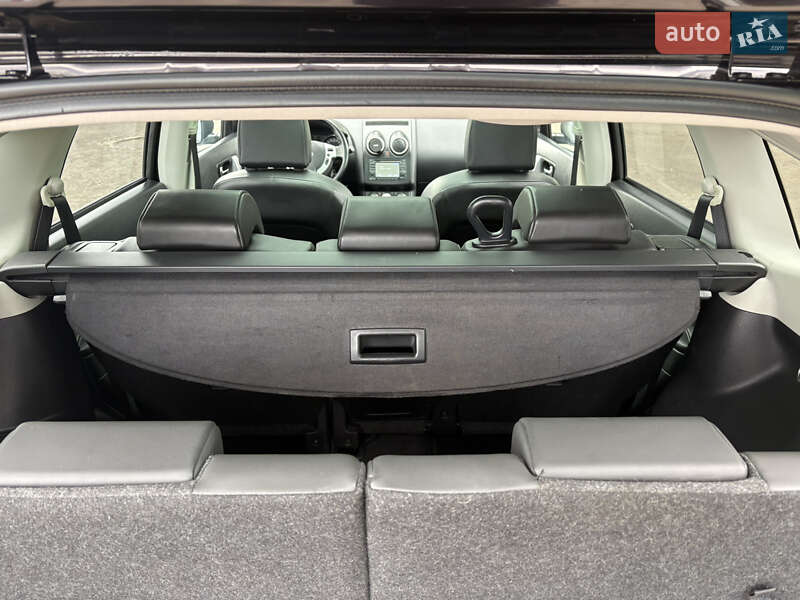 Позашляховик / Кросовер Nissan Qashqai+2 2010 в Заболотові