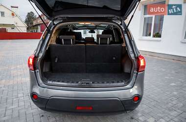 Внедорожник / Кроссовер Nissan Qashqai+2 2009 в 