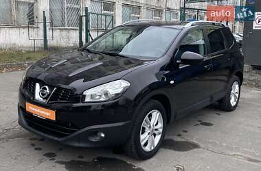Внедорожник / Кроссовер Nissan Qashqai+2 2013 в 
