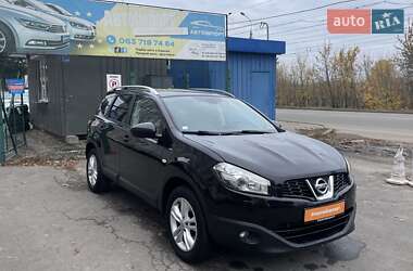 Nissan Qashqai+2 2013