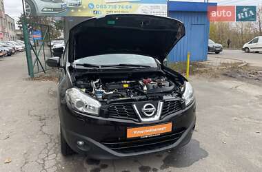 Внедорожник / Кроссовер Nissan Qashqai+2 2013 в 