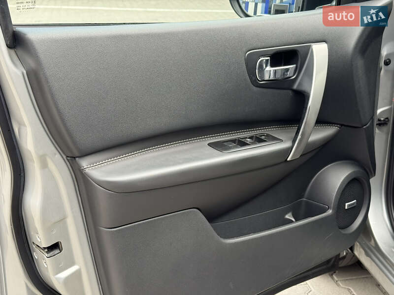 Позашляховик / Кросовер Nissan Qashqai+2 2012 в Рівному фото 36 Позашляховик / Кросовер Nissan Qashqai+2 2012 в Рівному