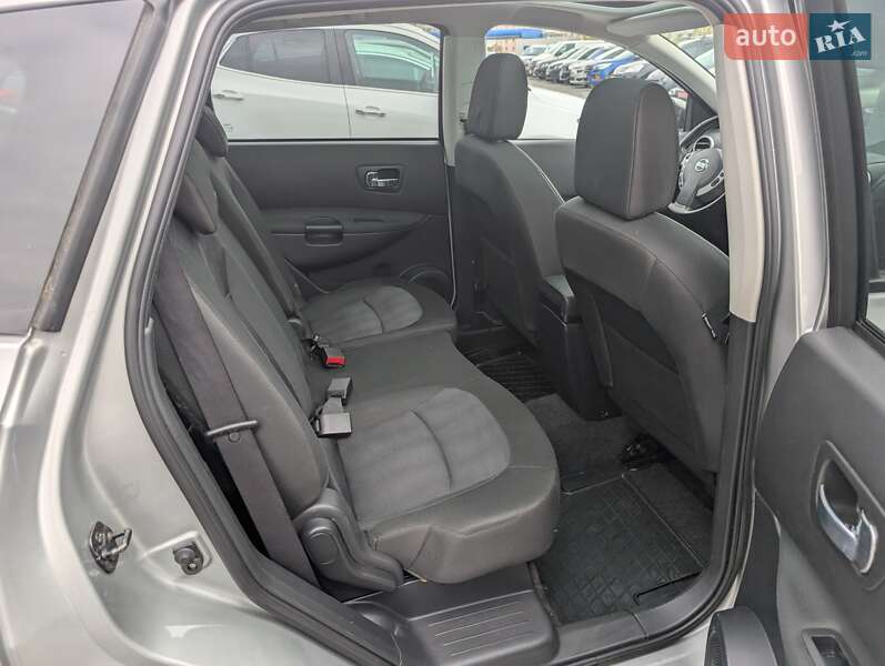 Позашляховик / Кросовер Nissan Qashqai+2 2012 в Рівному фото 32 Позашляховик / Кросовер Nissan Qashqai+2 2012 в Рівному