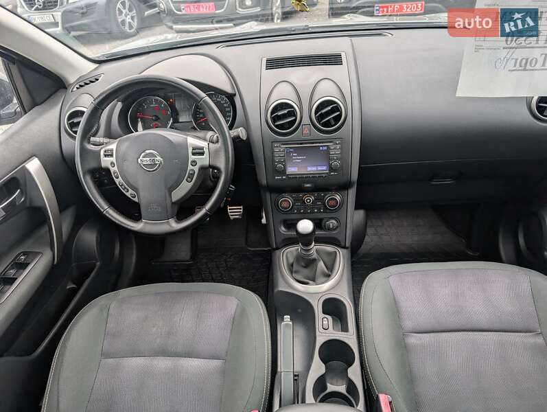 Позашляховик / Кросовер Nissan Qashqai+2 2012 в Рівному фото 37 Позашляховик / Кросовер Nissan Qashqai+2 2012 в Рівному