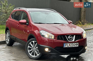 Nissan Qashqai+2 2010