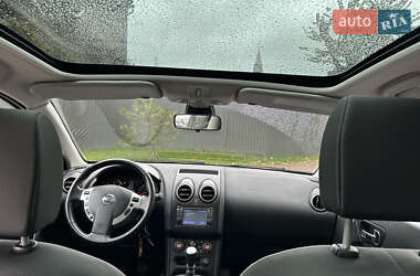 Внедорожник / Кроссовер Nissan Qashqai+2 2010 в 