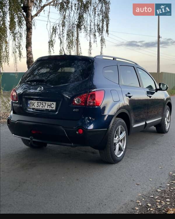 Позашляховик / Кросовер Nissan Qashqai+2 2009 в Дубні фото 6 Позашляховик / Кросовер Nissan Qashqai+2 2009 в Дубні