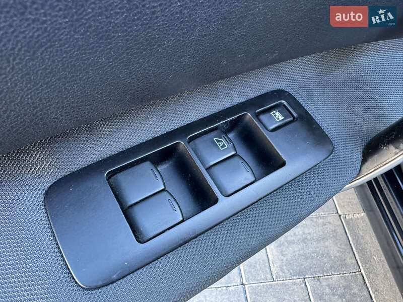 Внедорожник / Кроссовер Nissan Qashqai+2 2010 в Луцке