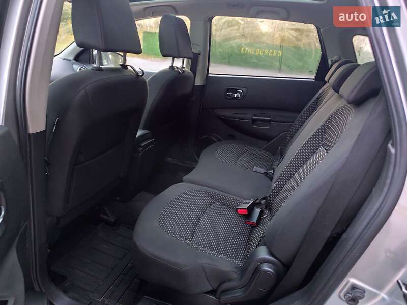Позашляховик / Кросовер Nissan Qashqai+2 2009 в Звягелі фото 14 Позашляховик / Кросовер Nissan Qashqai+2 2009 в Звягелі
