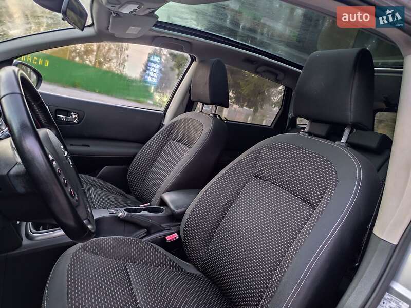 Позашляховик / Кросовер Nissan Qashqai+2 2009 в Звягелі фото 19 Позашляховик / Кросовер Nissan Qashqai+2 2009 в Звягелі