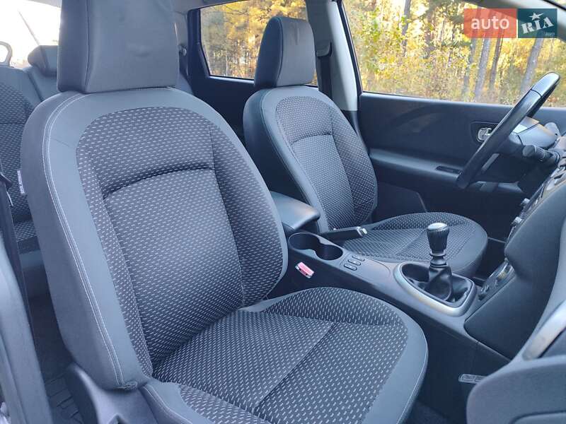 Внедорожник / Кроссовер Nissan Qashqai+2 2009 в Ковеле