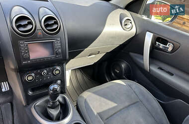 Внедорожник / Кроссовер Nissan Qashqai+2 2010 в 