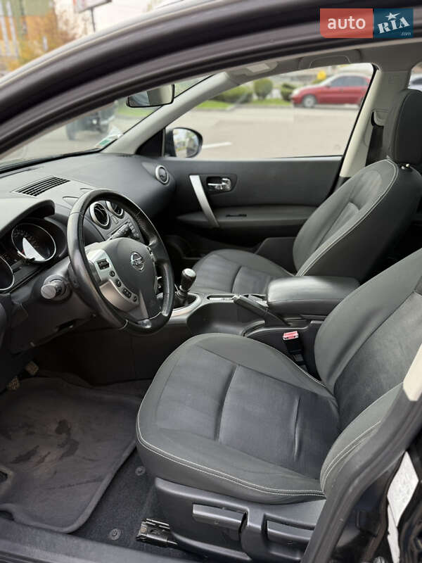 Внедорожник / Кроссовер Nissan Qashqai+2 2011 в Луцке фото 5 Внедорожник / Кроссовер Nissan Qashqai+2 2011 в Луцке
