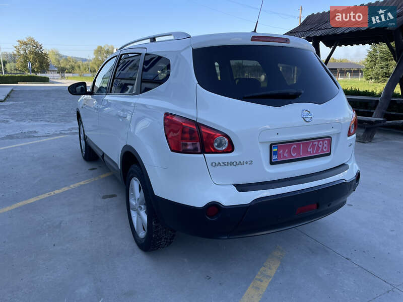 Внедорожник / Кроссовер Nissan Qashqai+2 2009 в Косове