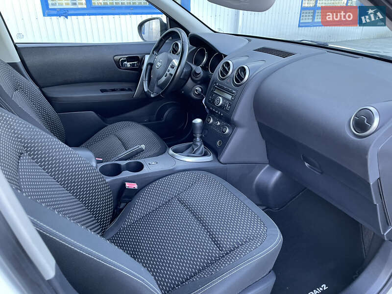 Внедорожник / Кроссовер Nissan Qashqai+2 2009 в Косове