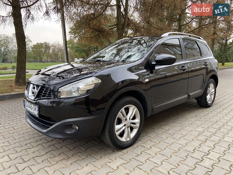 Позашляховик / Кросовер Nissan Qashqai+2 2013 в Звягелі