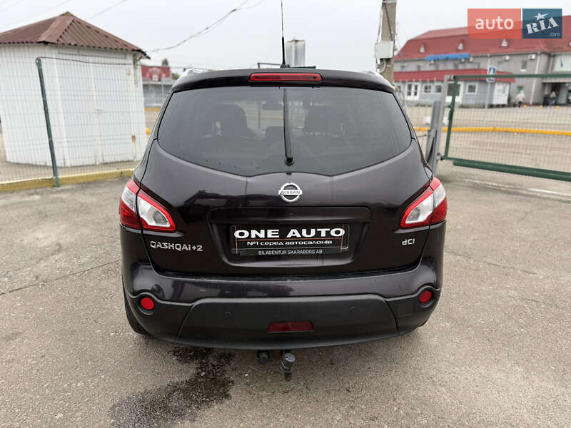 Внедорожник / Кроссовер Nissan Qashqai+2 2011 в Киеве