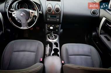 Внедорожник / Кроссовер Nissan Qashqai+2 2011 в 