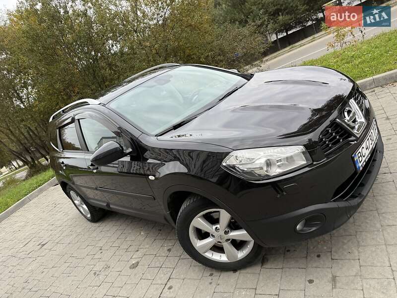 Позашляховик / Кросовер Nissan Qashqai+2 2010 в Новояворівську фото 2 Позашляховик / Кросовер Nissan Qashqai+2 2010 в Новояворівську