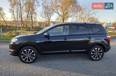 Nissan Qashqai+2 2012
