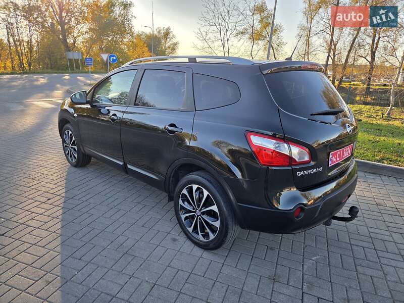 Внедорожник / Кроссовер Nissan Qashqai+2 2012 в Калуше фото 3 Внедорожник / Кроссовер Nissan Qashqai+2 2012 в Калуше
