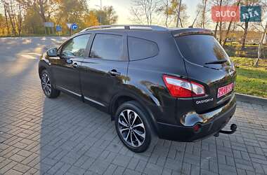 Внедорожник / Кроссовер Nissan Qashqai+2 2012 в 