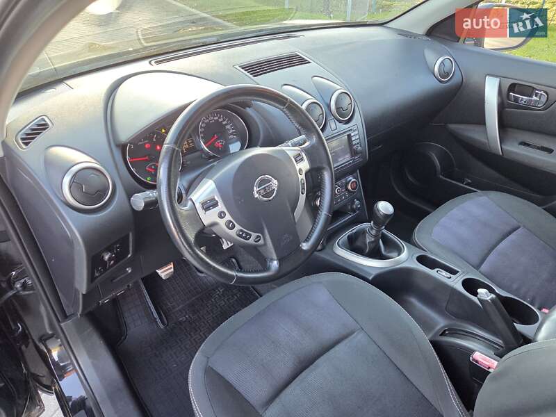 Внедорожник / Кроссовер Nissan Qashqai+2 2012 в Калуше фото 13 Внедорожник / Кроссовер Nissan Qashqai+2 2012 в Калуше