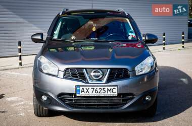 Позашляховик / Кросовер Nissan Qashqai+2 2012 в Харкові
