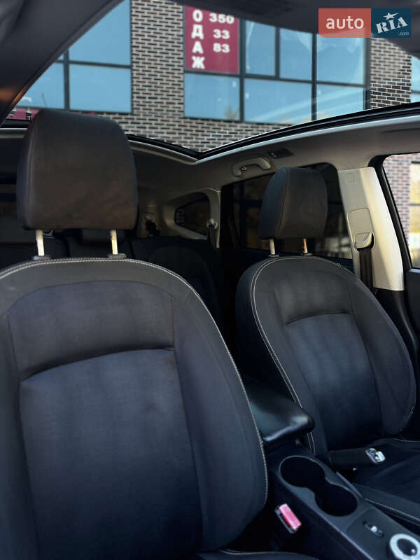 Внедорожник / Кроссовер Nissan Qashqai+2 2011 в Тернополе фото 50 Внедорожник / Кроссовер Nissan Qashqai+2 2011 в Тернополе