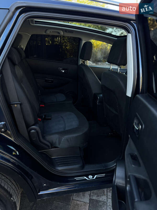 Внедорожник / Кроссовер Nissan Qashqai+2 2011 в Тернополе фото 51 Внедорожник / Кроссовер Nissan Qashqai+2 2011 в Тернополе