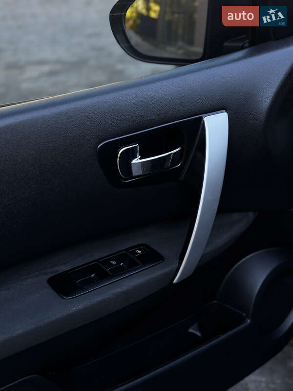 Внедорожник / Кроссовер Nissan Qashqai+2 2011 в Тернополе фото 58 Внедорожник / Кроссовер Nissan Qashqai+2 2011 в Тернополе