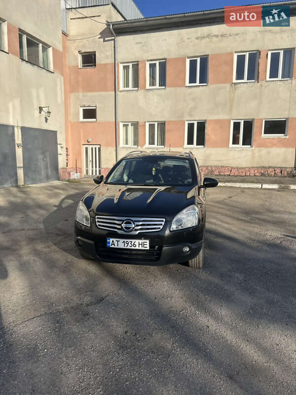 Внедорожник / Кроссовер Nissan Qashqai+2 2008 в Ивано-Франковске фото 3 Внедорожник / Кроссовер Nissan Qashqai+2 2008 в Ивано-Франковске