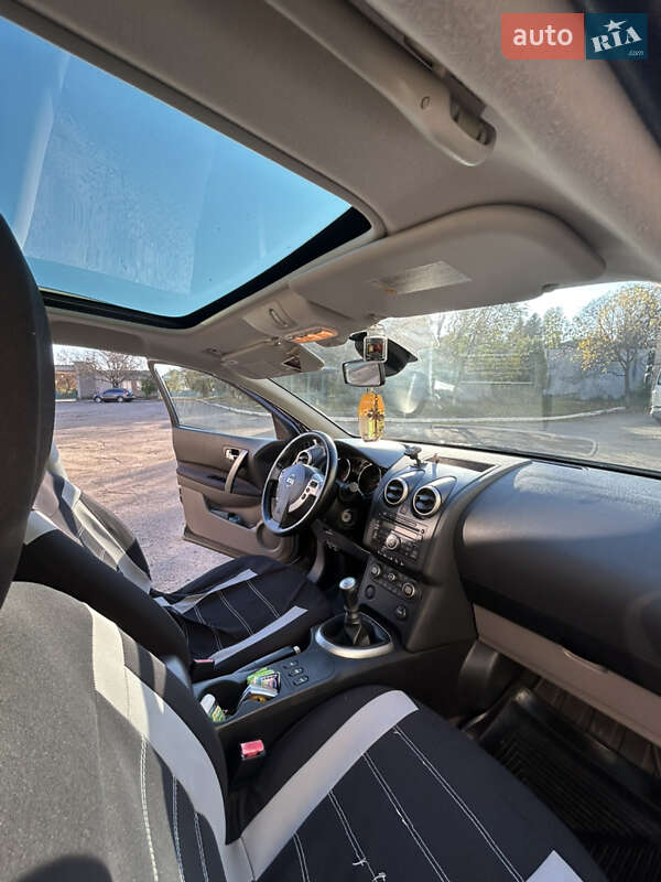 Внедорожник / Кроссовер Nissan Qashqai+2 2008 в Ивано-Франковске фото 15 Внедорожник / Кроссовер Nissan Qashqai+2 2008 в Ивано-Франковске