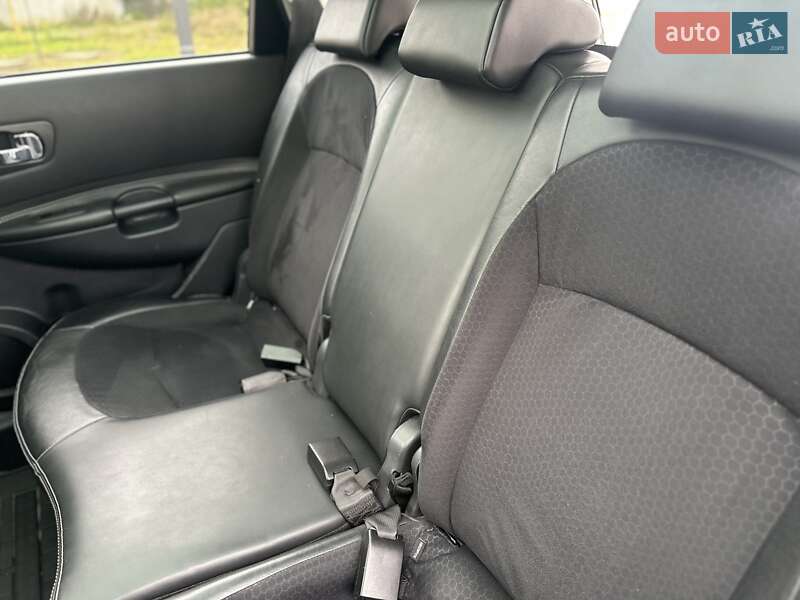 Внедорожник / Кроссовер Nissan Qashqai+2 2013 в Ужгороде фото 11 Внедорожник / Кроссовер Nissan Qashqai+2 2013 в Ужгороде
