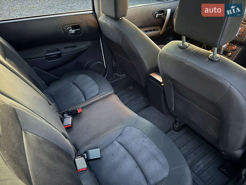 Позашляховик / Кросовер Nissan Qashqai+2 2012 в Умані