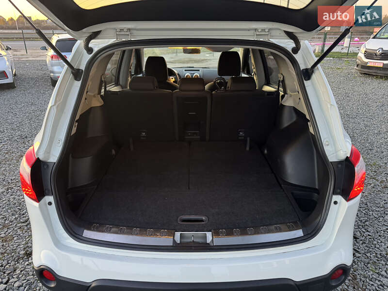 Позашляховик / Кросовер Nissan Qashqai+2 2012 в Умані