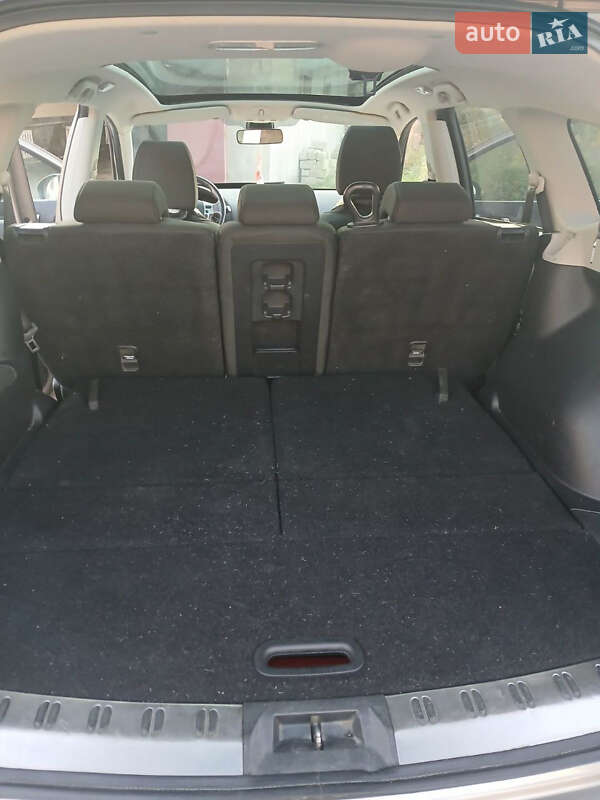 Позашляховик / Кросовер Nissan Qashqai+2 2011 в Кам'янець-Подільському фото 7 Позашляховик / Кросовер Nissan Qashqai+2 2011 в Кам'янець-Подільському