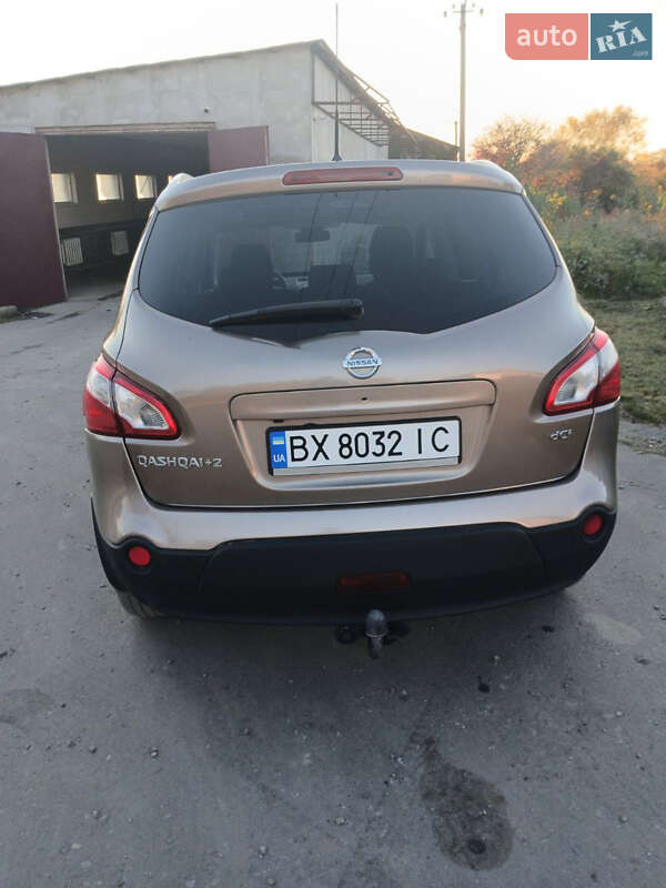 Позашляховик / Кросовер Nissan Qashqai+2 2011 в Кам'янець-Подільському фото 18 Позашляховик / Кросовер Nissan Qashqai+2 2011 в Кам'янець-Подільському