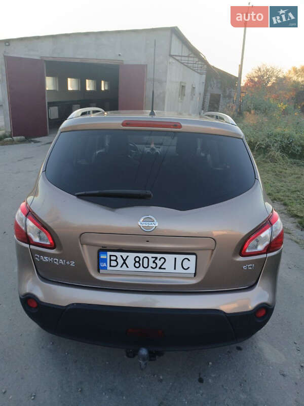 Позашляховик / Кросовер Nissan Qashqai+2 2011 в Кам'янець-Подільському фото 32 Позашляховик / Кросовер Nissan Qashqai+2 2011 в Кам'янець-Подільському