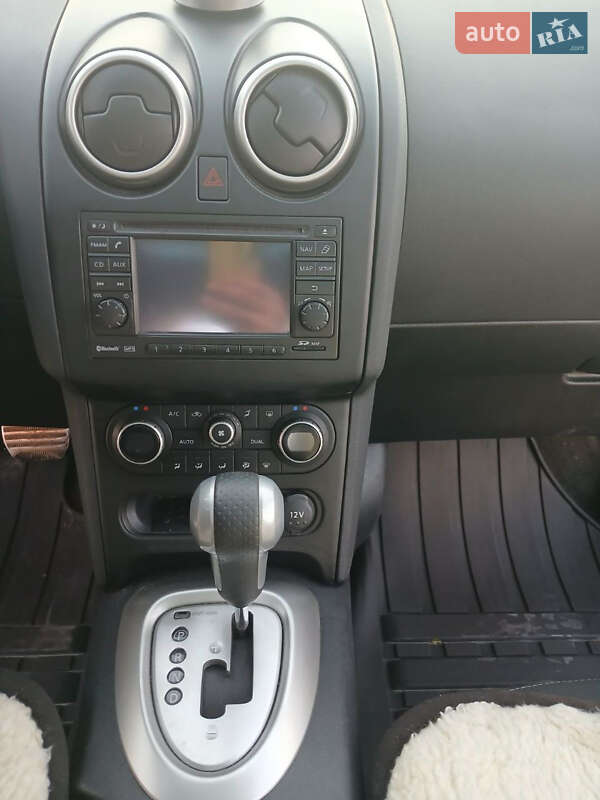 Позашляховик / Кросовер Nissan Qashqai+2 2011 в Кам'янець-Подільському фото 36 Позашляховик / Кросовер Nissan Qashqai+2 2011 в Кам'янець-Подільському