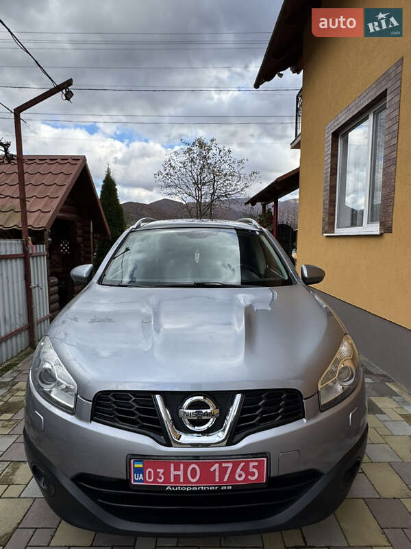 Внедорожник / Кроссовер Nissan Qashqai+2 2010 в Сваляве фото 6 Внедорожник / Кроссовер Nissan Qashqai+2 2010 в Сваляве