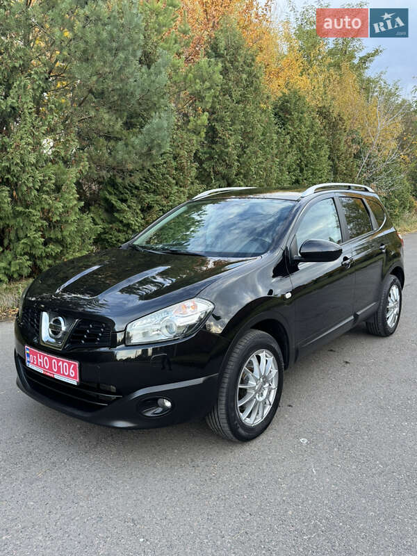 Внедорожник / Кроссовер Nissan Qashqai+2 2011 в Ровно фото 7 Внедорожник / Кроссовер Nissan Qashqai+2 2011 в Ровно