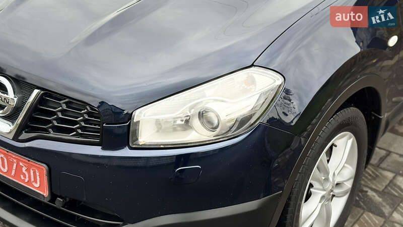 Внедорожник / Кроссовер Nissan Qashqai+2 2010 в Ровно